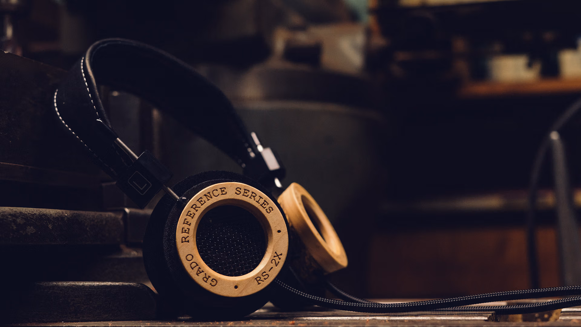 De RS2x is een open-back on-ear